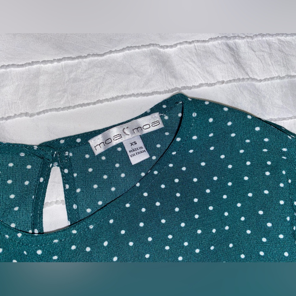 Green Ruffle Blouse - Picture 3 of 4